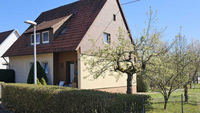 Charmantes Haus mit Garten – ruhig gelegen, renovierungsbedürftig & förderfähig!