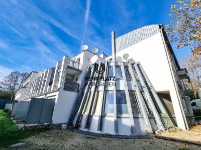 Apartment mit Küchenzeile und Balkon, nur einen Steinwurf von der Universität entfernt. Frei.