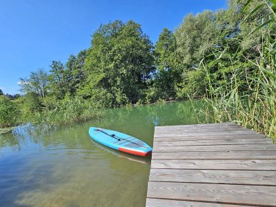 Erholung pur: Anwesen mit Bootshaus am Seebach