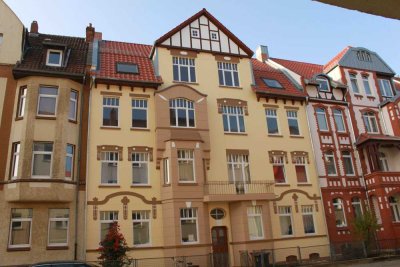 Döhren/Pagenstr., 2,5 ZW Altbau im DG.