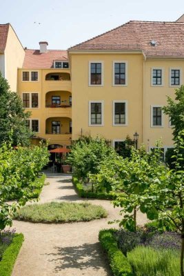 Historisches Flair! 2-Raum-Maisonette-Wohnung in der Inneren Neustadt