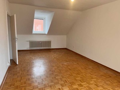 Hübsche 1 Zimmerwohnung im Dachgeschoss in zentraler Lage Hannovers!