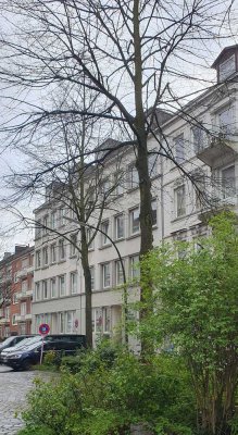RESERVIERT Schöne 2-Zimmer-Wohnung mit großem Balkon in begehrter Lage Eimsbüttel -provisionsfrei-