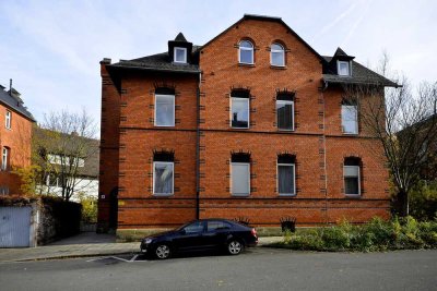 Erstbezug nach Sanierung: 4-Zimmer Dachgeschosswohnung in Bayreuth City