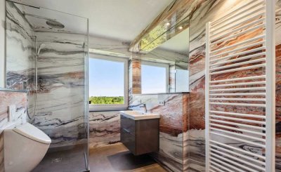 Sanierte 3-Zimmer-Wohnung mit Balkon im 8. OG in München-Fürstenried