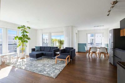 Helle, barrierefreie 4-Zimmer-Wohnung mit Balkon und Tiefgaragenstellplatz in München-Aubing