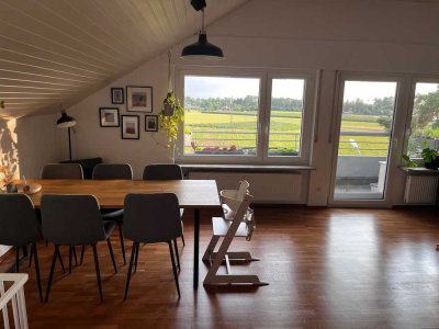 Exclusive 3.5 Zimmer DG-Whg, See & Bergsicht, EBK, 2PKW Stellplätze, Keller