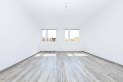 3-ZIMMER-DOMIZIL I BESTE LAGE BEIM LEND I HELL &amp; LUFTIG I SONNIGE LOGGIA I KOMPLETT ERNEUERT I RUHIGES WOHNEN I TIERFREUNDLICHES ZUHAUSE I PROJEKT WOHNEN I