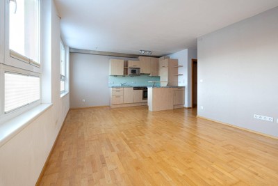 Lichtdurchflutete Terrassenwohnung in zentraler Lage von Götzens