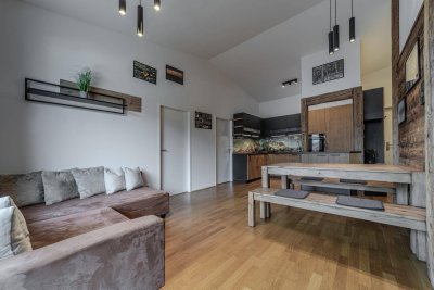 „Smart Living“ – Dachgeschosswohnung in Brixen
