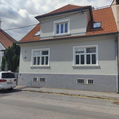 Charmantes Einfamilienhaus mit Garten