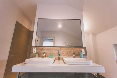 Viel Platz für Wohnideen - Separate Wohnung und großzügiges Familienleben