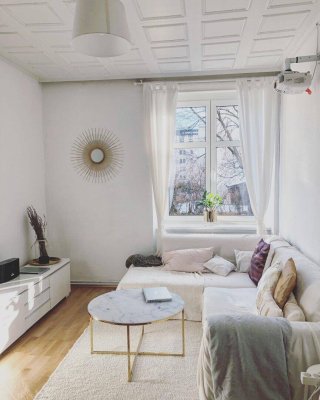 Gemütliche, WG-taugliche 2,5-Zi.Wohnung mit Balkon in Pradl