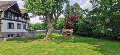Rarität ! Tolles Grundstück ! Inklusive Bauplatz ! Großzügiges tolles 2-Familienhaus
