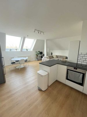 Hochwertige 2-Zimmer-Wohnung mit Gartenanteil im Dycker Weinhaus