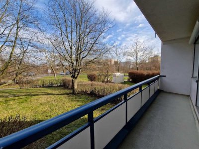 *Ab 15.06.25* Renovierte 1-Zimmer-Wohnung mit Balkon im Erdgeschoss