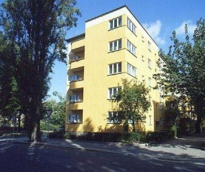Familienfreundliche 4 Raumwohnung in zentraler, grüner Lage
