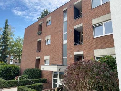 Moderne 2-Zimmer-Wohnung mit zwei Balkonen und Tiefgaragenstellplatz – Frei ab 01.12.2025