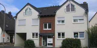 4-Zimmer Maisonettenwohnung im 3-Parteienhaus mit Gartenmitbenutzung