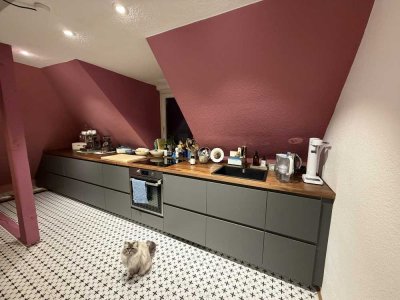 Sanierte 2-Zimmer Dachgeschosswohnung in München Schwabing
