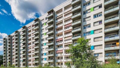 Erstbezug nach Sanierung: Familienfreundliche 3-Zimmer-Wohnung mit Balkon