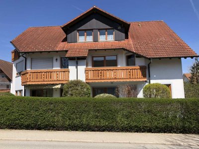 Oberndorf-Lindenhof - Sonnige 2-Zimmer-Wohnung mit TG-Stellplatz an NR ohne Tiere
