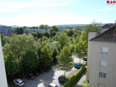 Sonnige 3-Zimmer-Wohnung mit perfekter Infrastrukur! Traumhafte Aussicht Am Bindermichl durch Loggia mit Balkonverglasung!