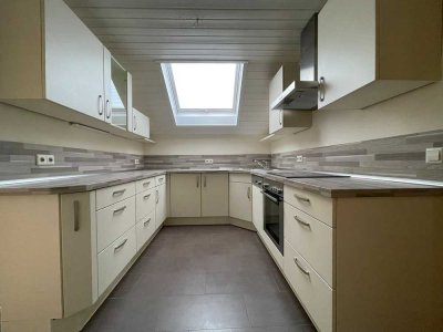 Ruhige & großzügige 4 Zimmer- Wohnung in Mössingen-Belsen