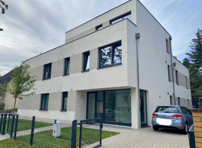 Geschmackvolle 2-Zimmer-Wohnung mit geh. Innenausstattung mit Balkon und EBK