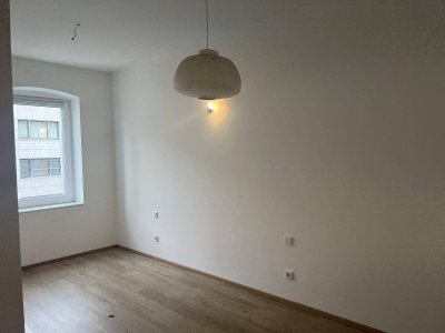 Linz | Zentrale 3 ZI-Wohnung mit großzügigem Balkon in generalsaniertem Altbau beim Andreas-Hofer-Park