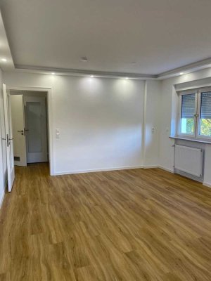 Erstbezug nach Sanierung: Moderne 3-Zimmer-Wohnung im 3. OG in Stuttgart-Bergheim