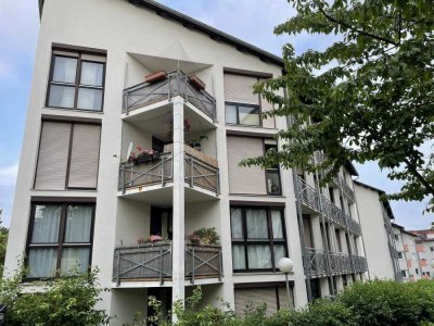Mit Balkon: Gemütliches & helles 1 Zimmer-Apartment in idealer Lage zum UKGM, Grenzborn 8, Gießen