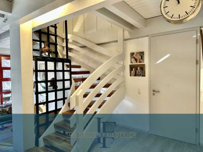 FRIEDERICH: Südviertel - Außergewöhnliche Maisonettewohnung im Loftstil mit Garage am Aachener Wald