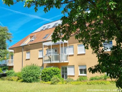 IDYLLISCH RUHIG UND MITTEN IM GRÜNEN - MIT GROSSEM BALKON!