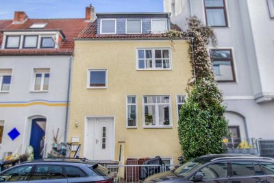 Bremen-Findorff: Großzügige 5-Zimmer Maisonettewohnung in begehrter Wohnlage