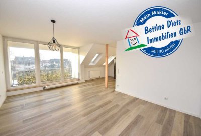DIETZ: Einzugsbereite 3-Zimmer-Wohnung im Dachgeschoss mit Balkon, neuem Badzimmer und Gäste-WC!