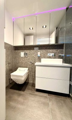 Eppendorf, ruhige, grüne Sackgassenlage, luxuriös modernisierte 2-Zi.-Whg., Stellplatz, courtagefrei