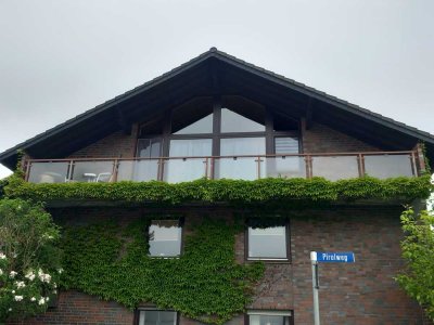 Wohnen mit Charakter: 2-Zimmer-Dachgeschosswohnung in Aachen-Walheim