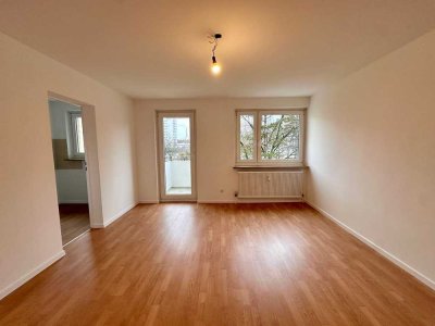 Moderne 2-Zimmer-Wohnung mit Balkon in Nürnberg
