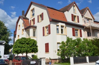 luxussanierte Traumwohnung - lebe deinen Traum #Maisonette #Altbaucharme #Dachterasse #Garten