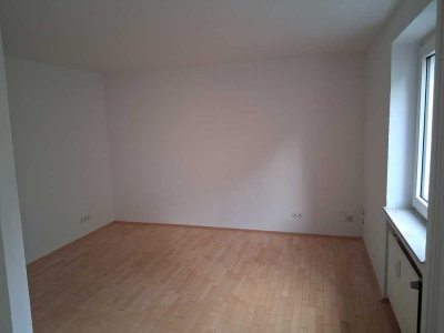 2,5-Zimmer Wohnung im Grünen nähe Baldeneysee 1. OG  in Essen-Kupferdreh
