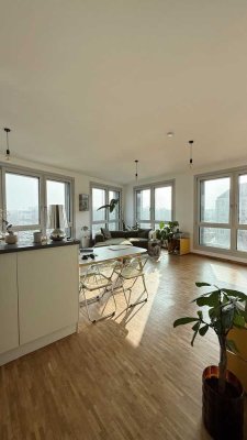 Lichtdurchflutete 86qm 3-Zimmer Wohnung Prenzlauer Berg / Pankow mit guter Anbindung