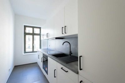 Wohnen zum Wohlfühlen – 2 Zimmer mit Balkon & Einbauküche im Turmpalast - WE07