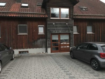 Schöne 2-Zimmer Wohnung mit großer Terrasse