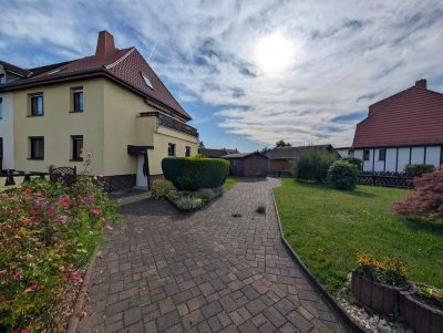Renovieren, wohlfühlen, nie wieder raus - im idyllisch gelegenen Reihenendhaus