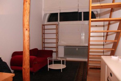1-Zimmerwohnung mit Schlafempore, Weststadt nahe Hauptbahnhof