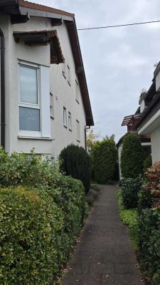 Lichtdurchflutete 3 Zimmer Dachgeschoßwohnung