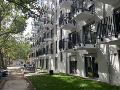 Exklusives, neuwertiges Apartment - Lichtenberg Bahnhof