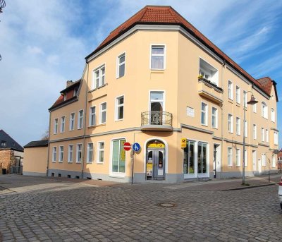 Geräumiges, günstiges und vollständig renoviertes 38-Raum-Mehrfamilienhaus in Rathenow