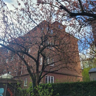 Charmante 2,5-Zimmer Wohnung im 3. OG in Hamburg-Ottensen